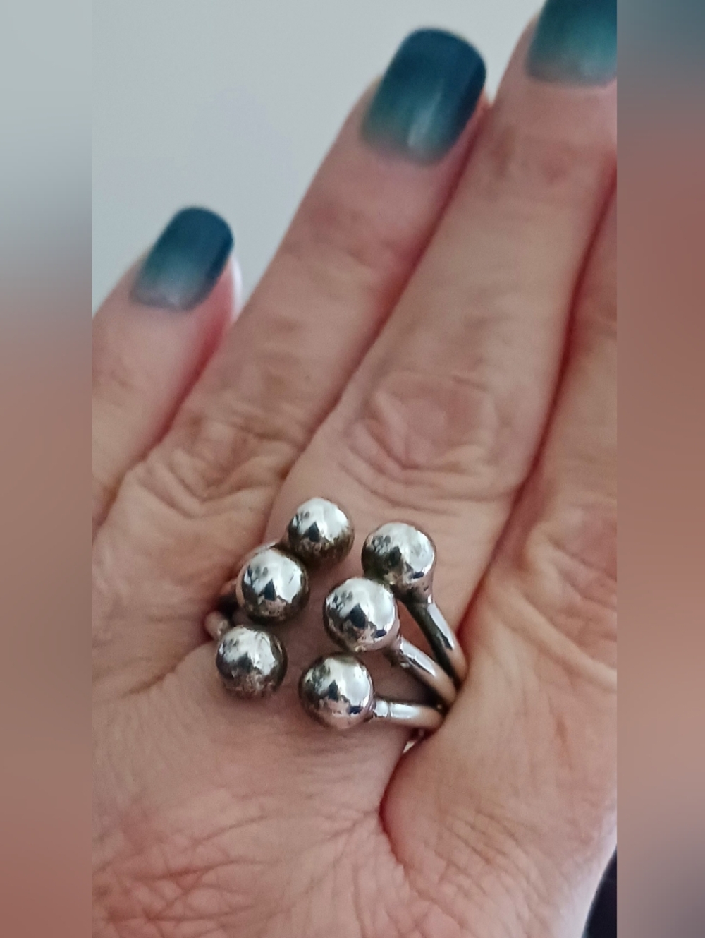 Sterling Ring, Vintage, Size 8.5 - Picture 2 of 7